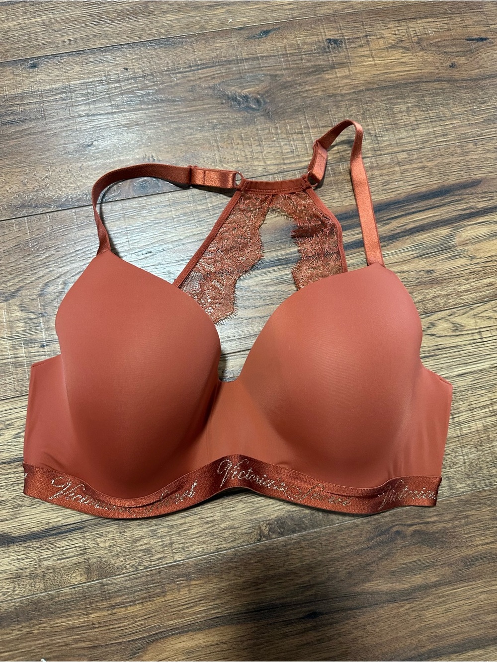 Victoria’s Secret orange bra size 36DD